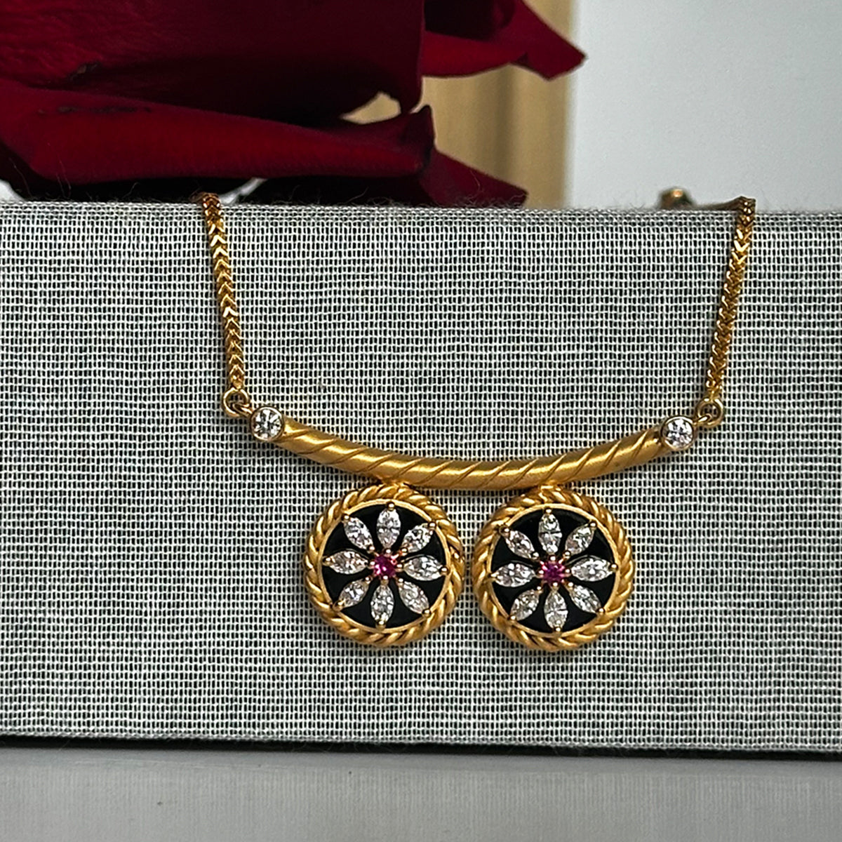 Maharashtrain Vati mangalsutra Versatile design