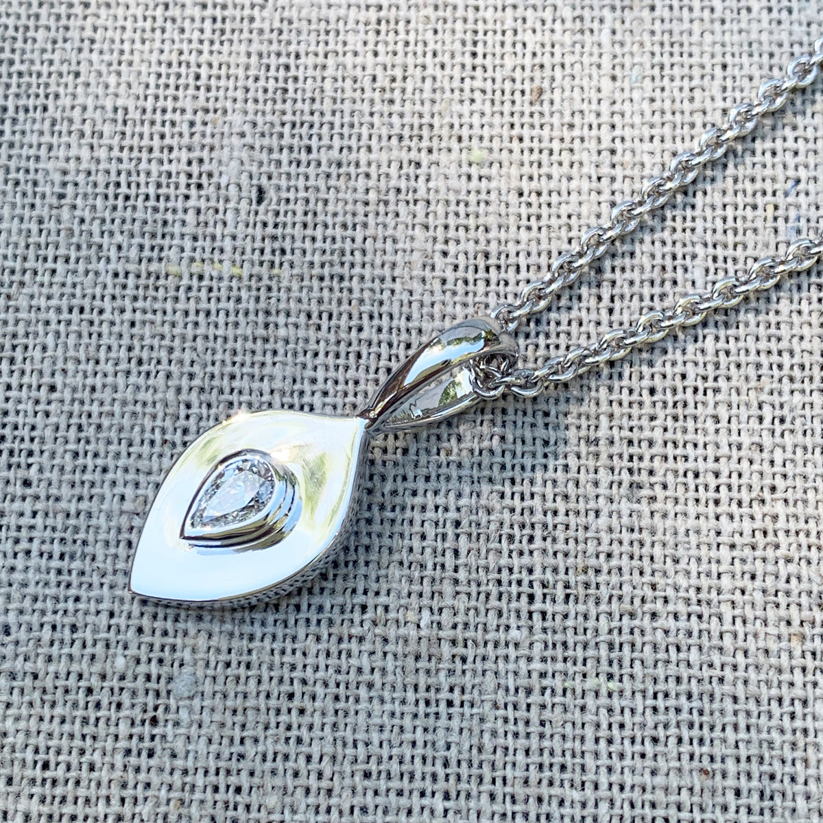 Minnu Christian Thaali Mangalsutra