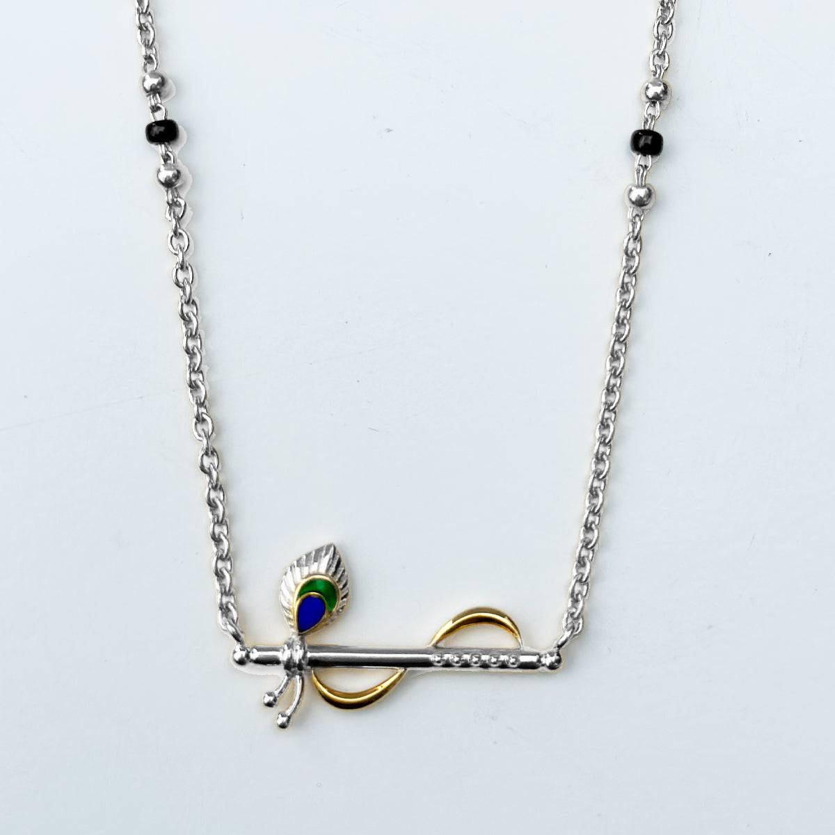 Murli mangalsutra in While Gold