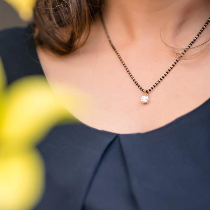 Solitaire-Mangalsutra
