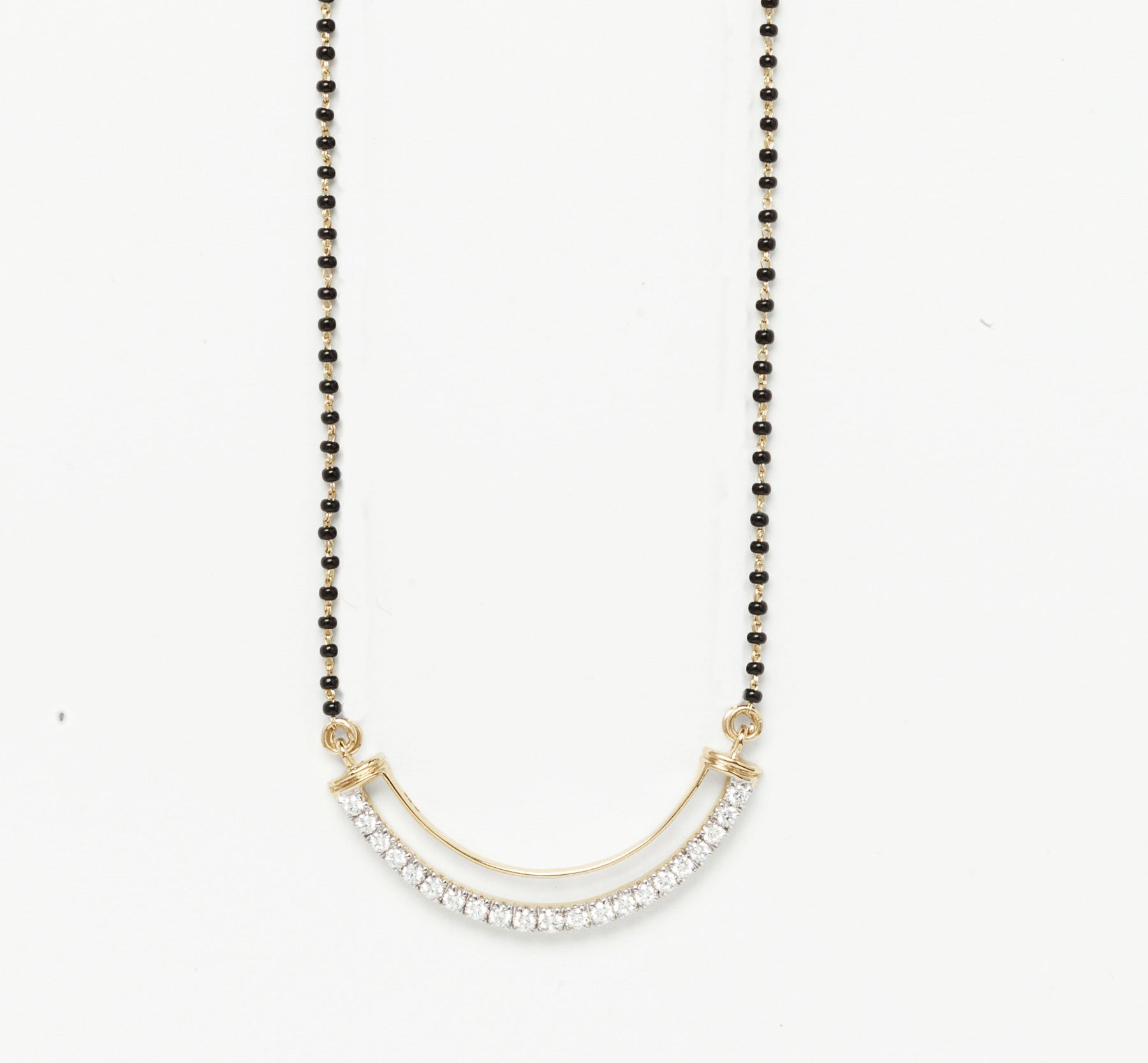 Arc Diamond Mangalsutra
