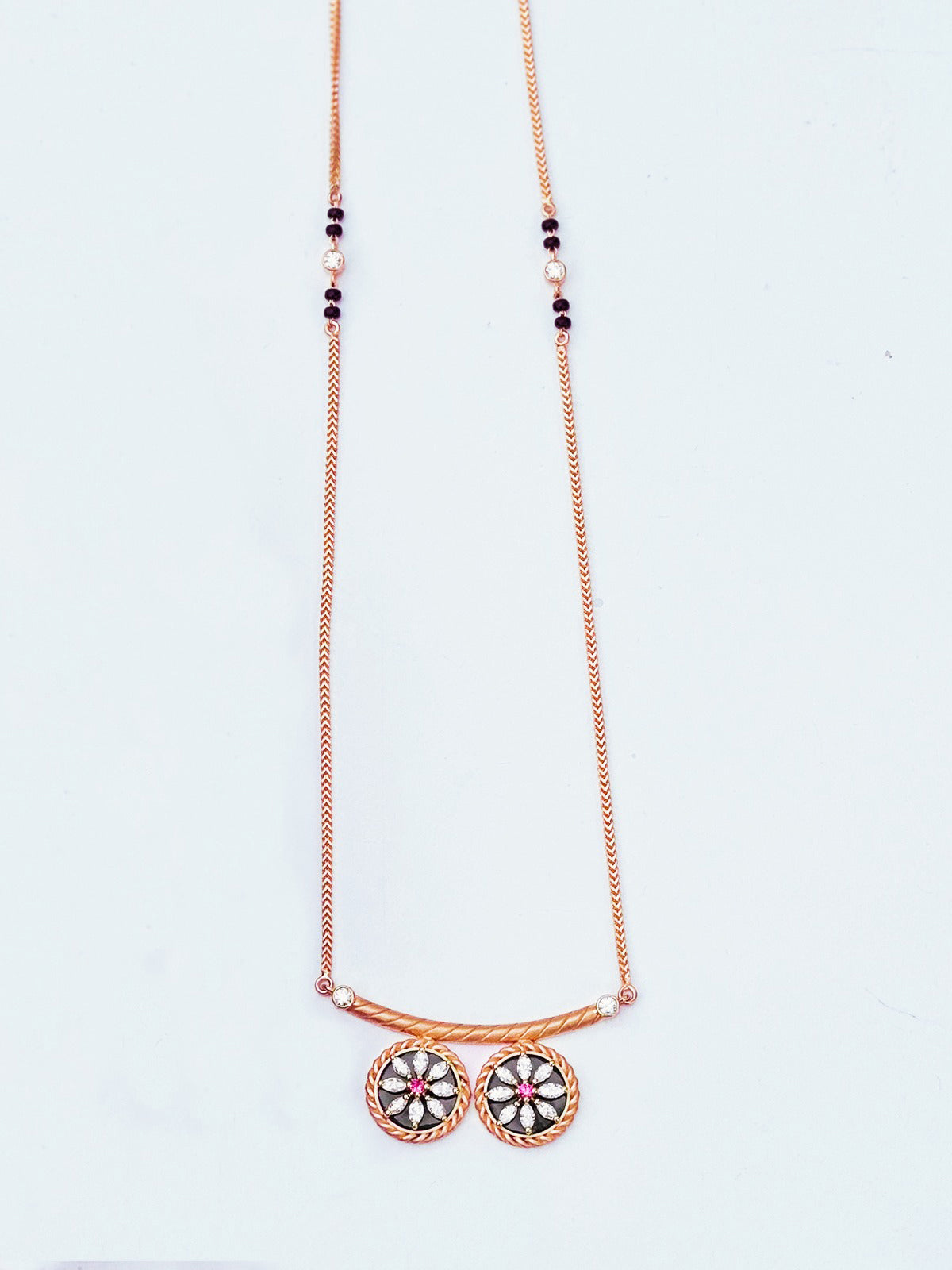Mina Maharashtrian Vati Mangalsutra