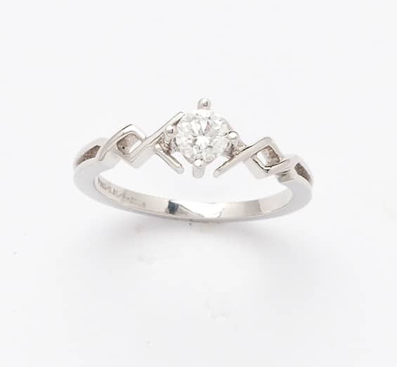 Caris Diamond Ring